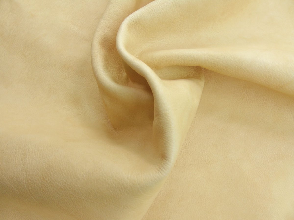 White Veg Tanned Leather (Belly), Calf skin for belts, sandals, straps,  Leather Bags, Genuine Italian Leather, Thick-Durable leather hides