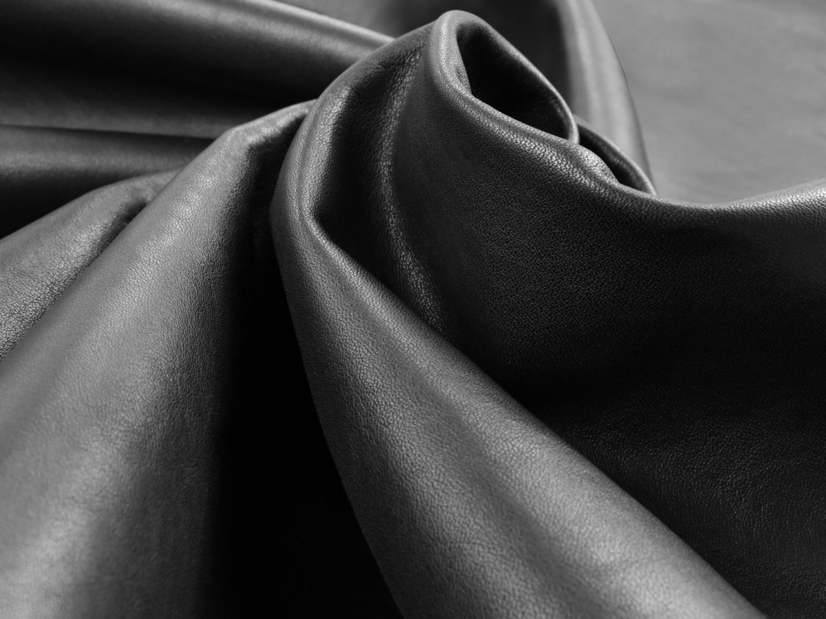 Aniline Nappa Soft Calfskin Leather