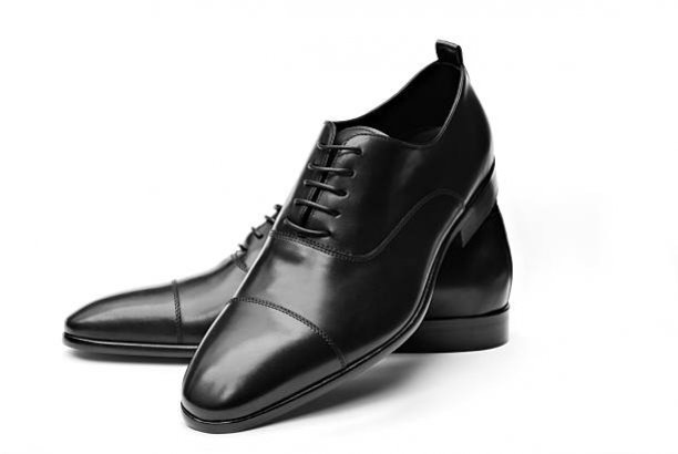 MUMUWU Mens Classic Smooth PU Leather Shoes Lace Up Breathable Formal Business Lined Strong Outsole