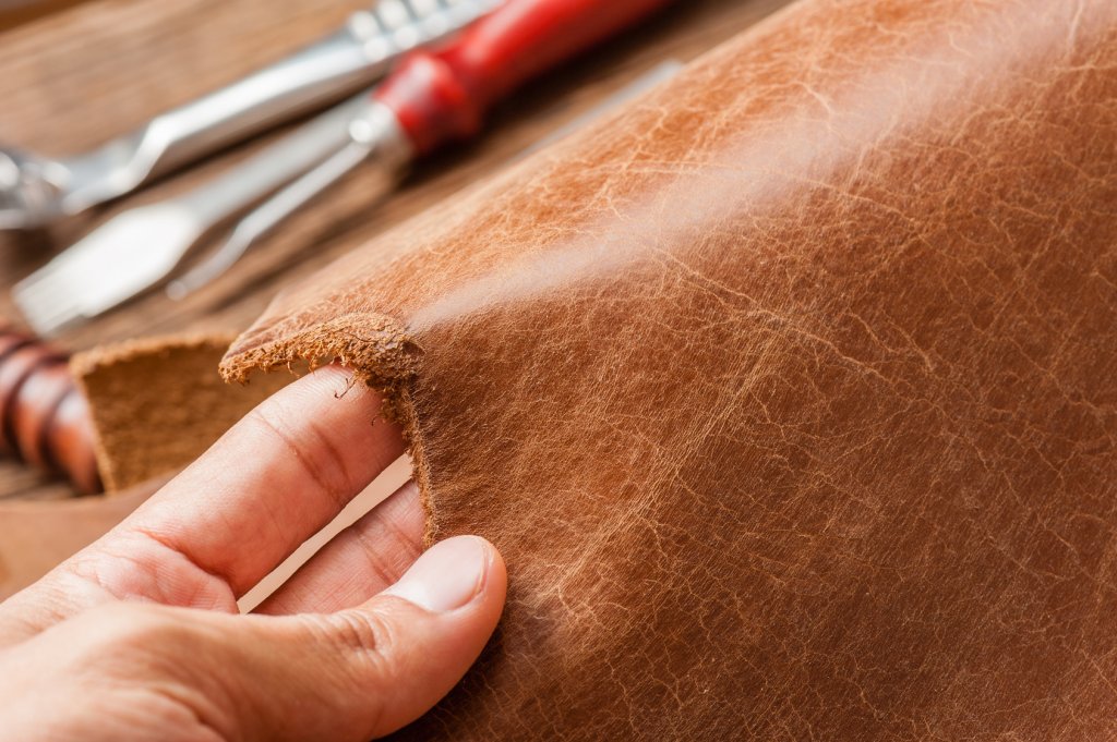 The different types of leather and how to recognize them - Original Tuscany